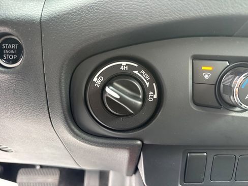 Used 2023 Nissan Frontier PRO-4X w/ Tow Package image 15