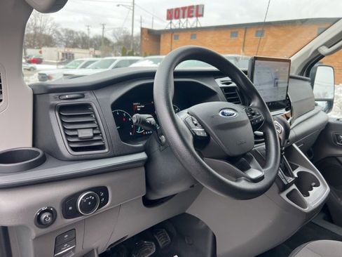 Certified 2023 Ford Transit 350 XLT image 7