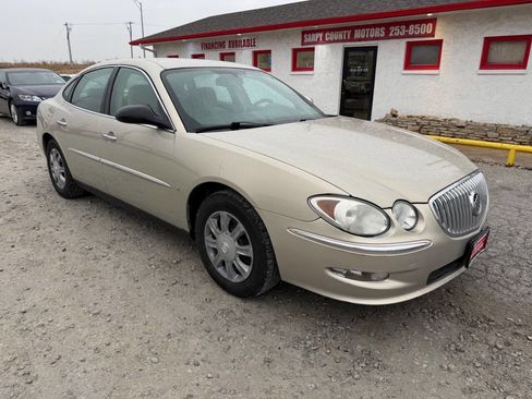 Used 2008 Buick LaCrosse CX image 1