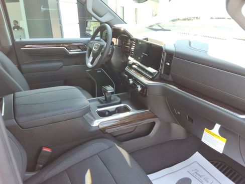 New 2026 GMC Sierra 1500 Elevation w/ Preferred Package image 27