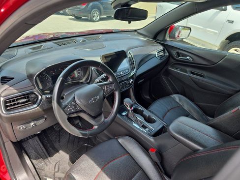 Used 2024 Chevrolet Equinox RS w/ RS Leather Package FWD image 16