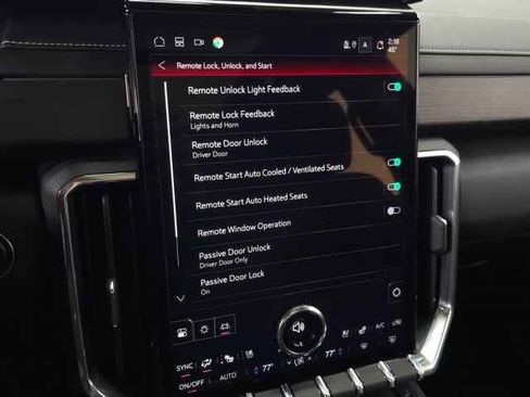 Used 2024 GMC Acadia Denali w/ Super Cruise Package image 36