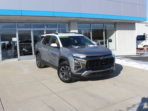 New 2026 Chevrolet Equinox ACTIV w/ Convenience Package III image 2