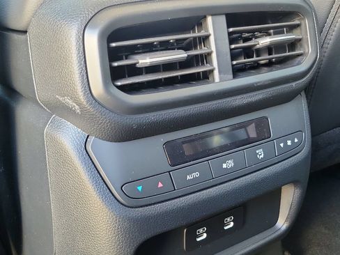 Used 2026 Honda Pilot EX-L image 12