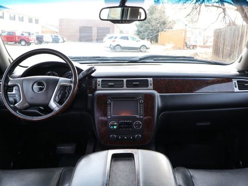 Used 2014 GMC Sierra 2500 Denali image 17