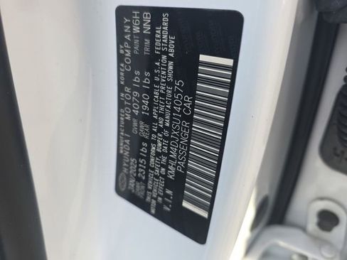 Certified 2025 Hyundai Elantra Blue image 44