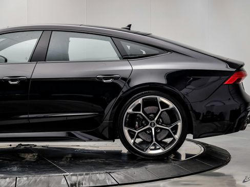 Used 2024 Audi RS 7 Performance AWD/4WD image 9