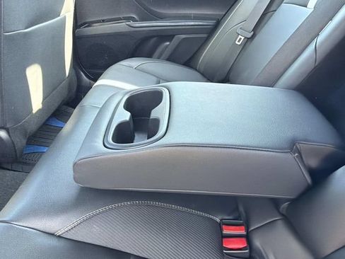 Used 2025 Toyota Camry SE FWD image 19