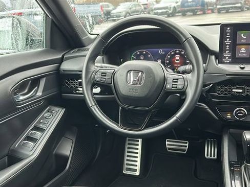 Used 2023 Honda Accord Sport image 23