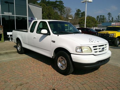 Used 2002 Ford F150 XL image 5