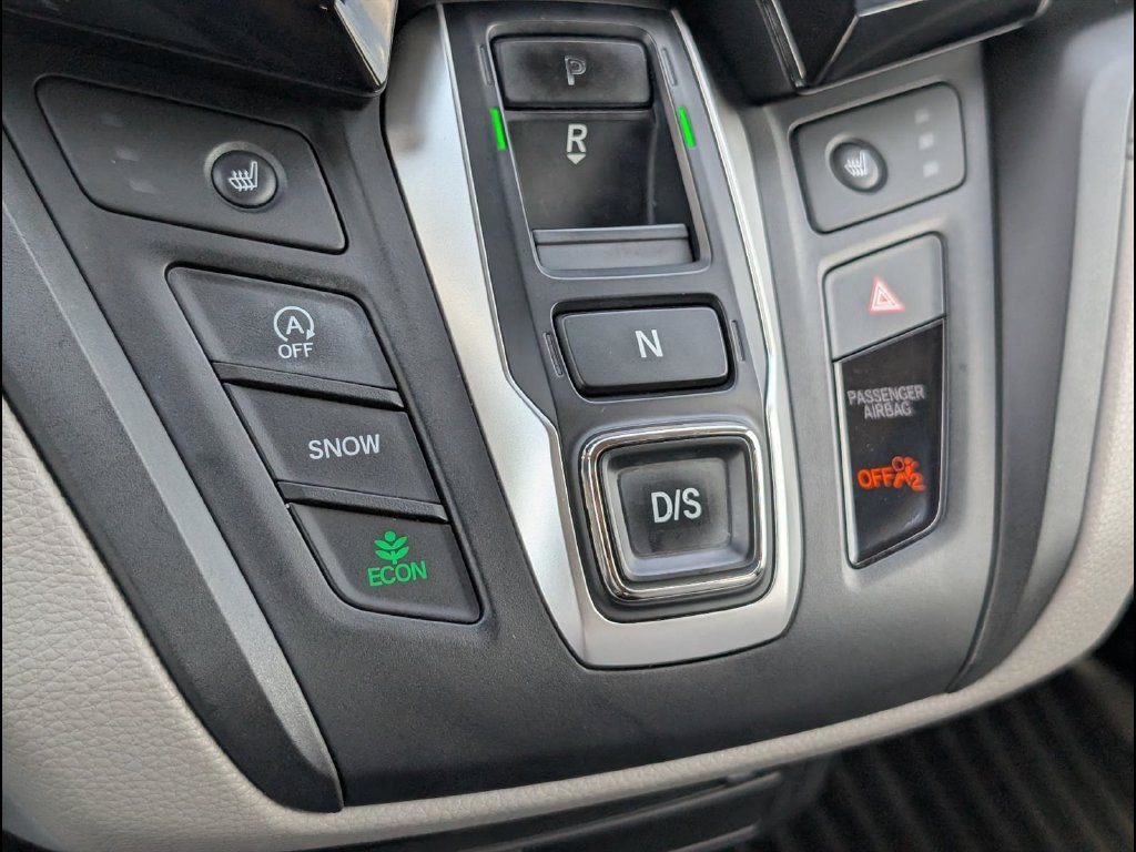 Used 2018 Honda Odyssey Touring image 17