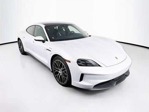 New 2025 Porsche Taycan image 7