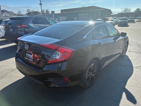 Used 2017 Honda Civic LX image 4