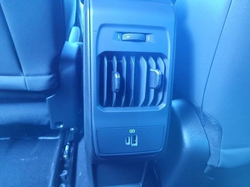 Used 2024 Dodge Hornet R/T w/ R/T Blacktop Package image 18