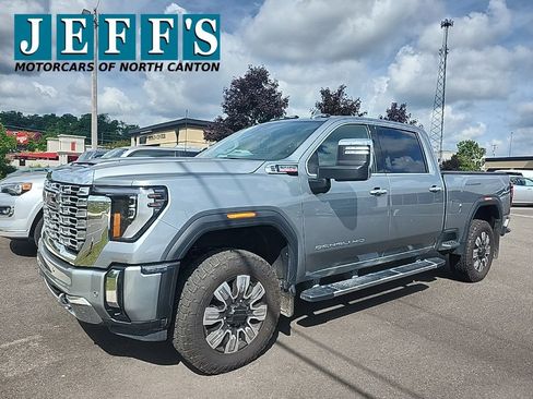 Used 2024 GMC Sierra 2500 Denali w/ Denali Reserve Package AWD/4WD image 1