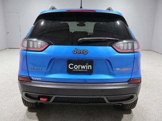 Used 2021 Jeep Cherokee Trailhawk AWD/4WD video 3