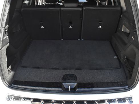 Used 2022 Mercedes-Benz EQB 350 4MATIC image 18