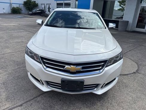 Used 2014 Chevrolet Impala LTZ FWD image 3