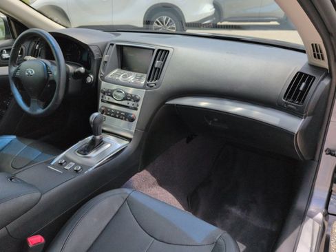 Used 2015 INFINITI Q60 Convertible w/ Premium Package RWD image 15