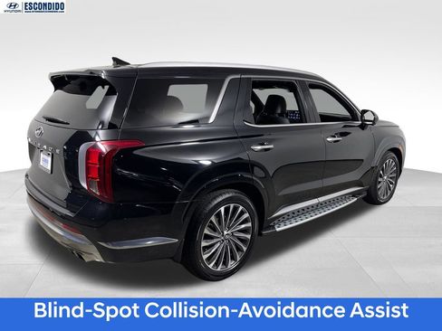 Certified 2024 Hyundai Palisade Calligraphy FWD image 5
