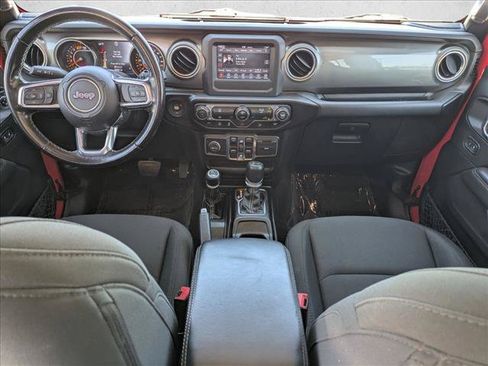 Used 2020 Jeep Wrangler Unlimited Sahara AWD/4WD image 16