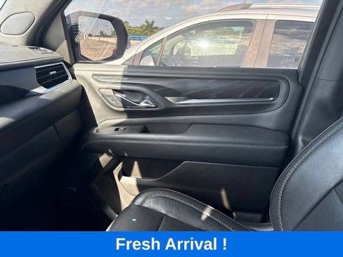 Used 2021 GMC Yukon Denali w/ Denali Premium Package RWD image 12
