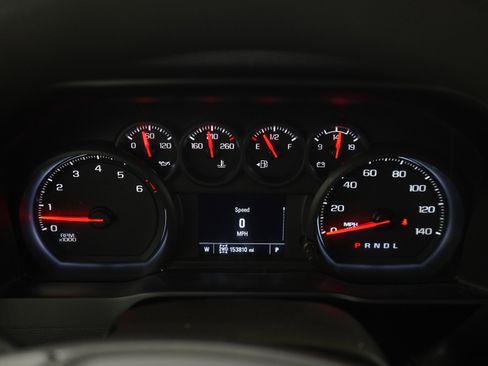 Used 2020 Chevrolet Silverado 1500 Custom w/ Custom Max Trailering Package AWD/4WD image 23