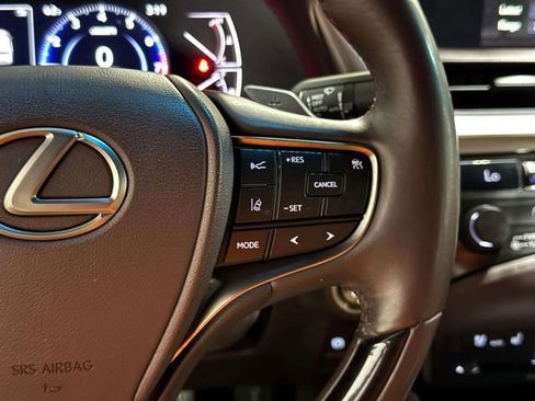 Used 2020 Lexus ES 350 w/ Premium Package FWD image 19
