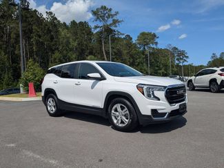 Used 2024 GMC Terrain SLE FWD video 2