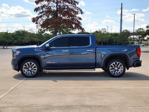 Used 2025 GMC Sierra 1500 Denali w/ Denali Reserve Package AWD/4WD image 4