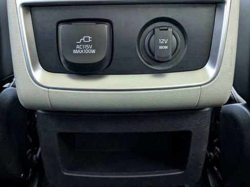 Used 2024 Kia Carnival SX FWD image 21
