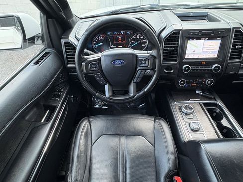 Used 2019 Ford Expedition Limited AWD/4WD image 3