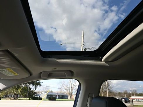 Used 2024 Honda CR-V EX-L image 35