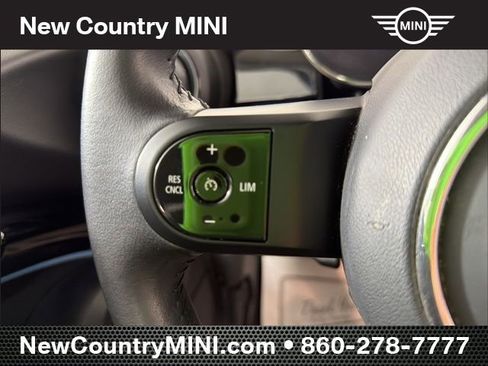 Certified 2024 MINI Cooper 2-Door Hardtop FWD image 21