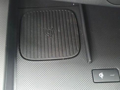 New 2025 Hyundai Elantra Sport image 9