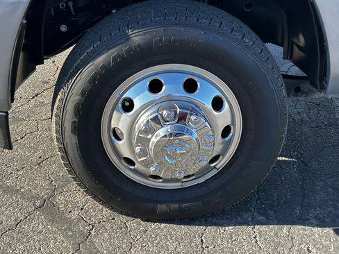 Certified 2024 RAM 3500 Laramie image 8