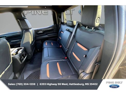 Used 2023 GMC Sierra 1500 AT4 w/ AT4 Premium Package AWD/4WD image 20