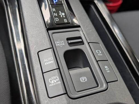 Certified 2025 Toyota Prius Plug-In Hybrid FWD image 17