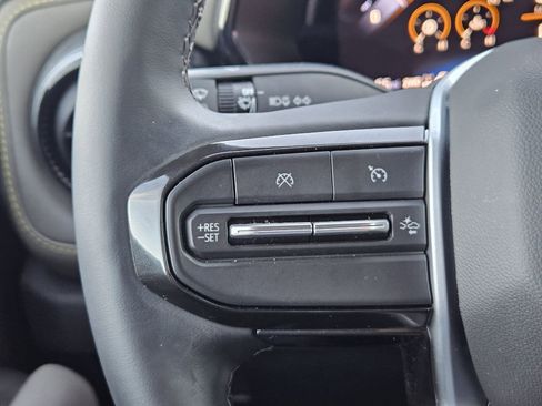 Used 2024 Chevrolet Colorado ZR2 w/ ZR2 Bison Edition image 27