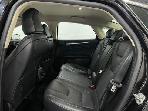 Used 2020 Ford Fusion Energi Titanium image 29