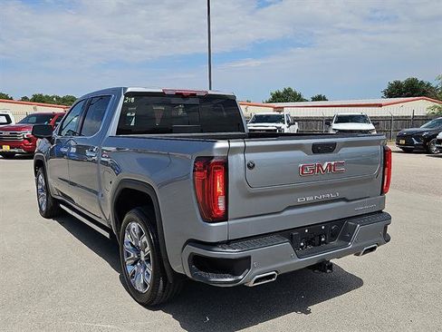 Used 2025 GMC Sierra 1500 Denali w/ Denali Reserve Package AWD/4WD image 3