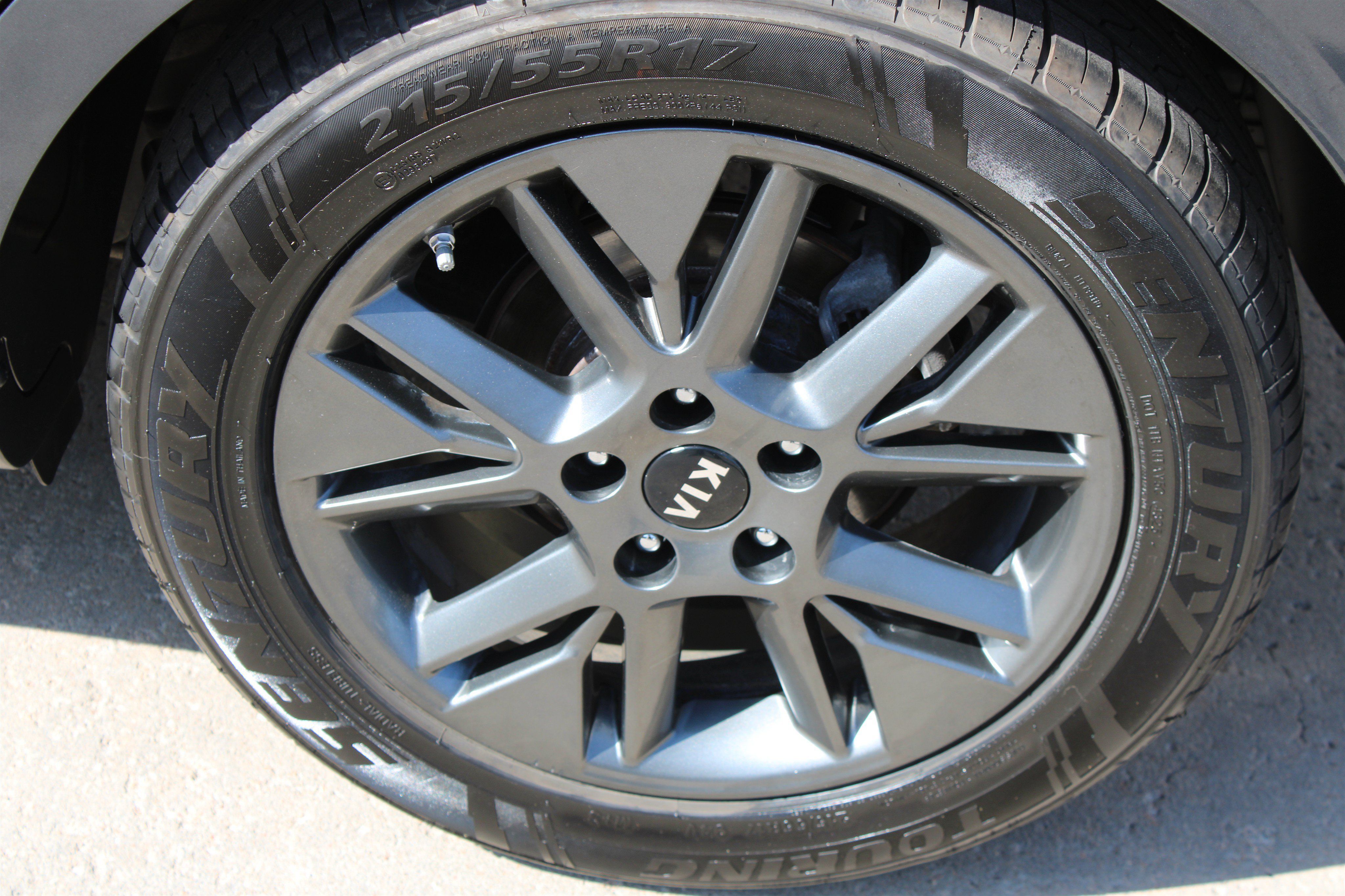 Used 2020 Kia Soul EX FWD image 31