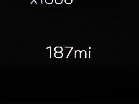 Used 2026 GMC Yukon Denali Ultimate w/ LPO, Floor Liner Package image 22