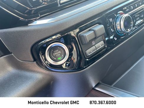 New 2026 GMC Sierra 1500 SLT w/ SLT Premium Plus Package image 28