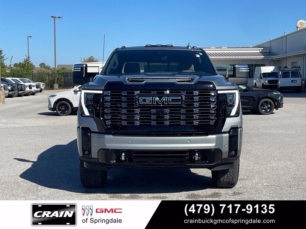 Used 2026 GMC Sierra 2500 Denali Ultimate AWD/4WD image 2