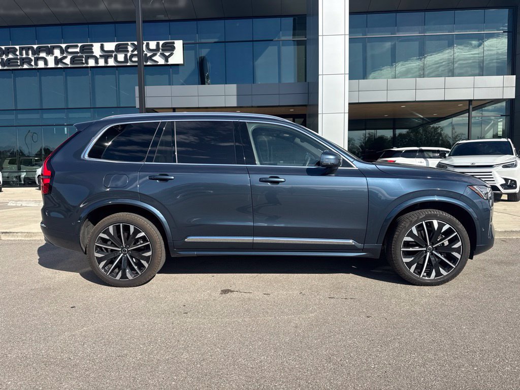 Used 2026 Volvo XC90 B6 Plus AWD/4WD image 2