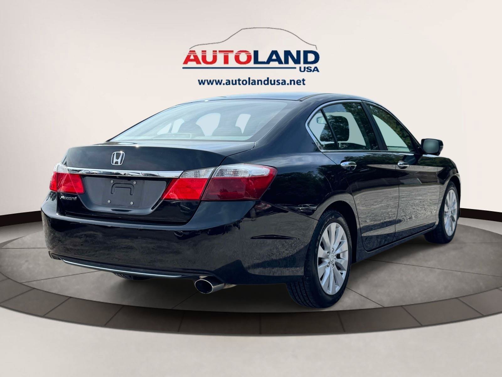 Used 2015 Honda Accord EX image 4