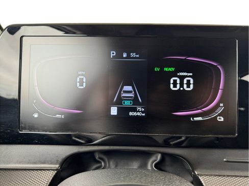 Used 2023 Kia Sportage LX image 15