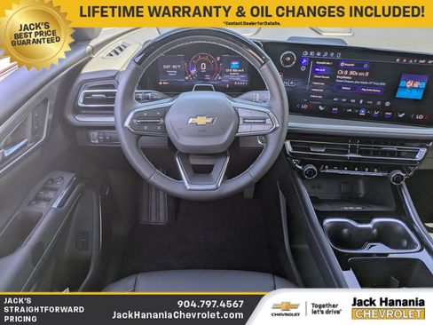 New 2026 Chevrolet Traverse LT w/ Enhanced Driving Package FWD image 16