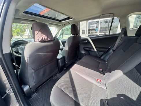 Used 2015 Toyota RAV4 XLE FWD image 12